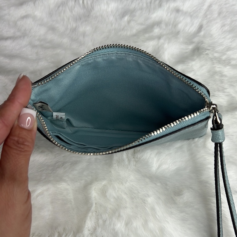 Coach LEATHER WRISTLET IN sparkly blue 6”x4” NWOT - Picture 5 of 6